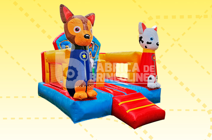 Brincolin patrulla_chihuahua